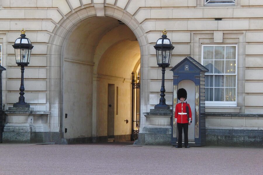 Buckingham Palace guards in formation line