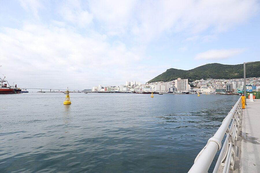 Jagalchi fish market Busan exterior