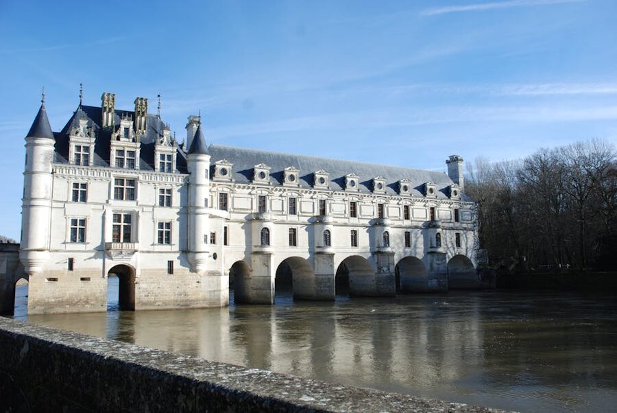 Chateau de Chenonceau spanning the River Cher