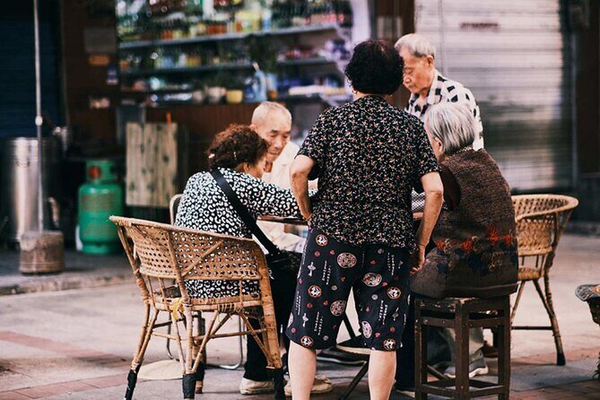 Chengdu's Local Fun & Cultural Tour (English/Chinese) - FAQ