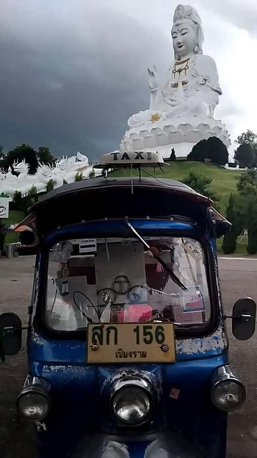 Chiang Rai: Full Day Sightseeing Tuk-Tuk Tour - Authentic Local Encounters