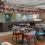 ChomSindh Authentic Thai Dining Experience - Lunch or Dinner - The Dining Atmosphere and Service