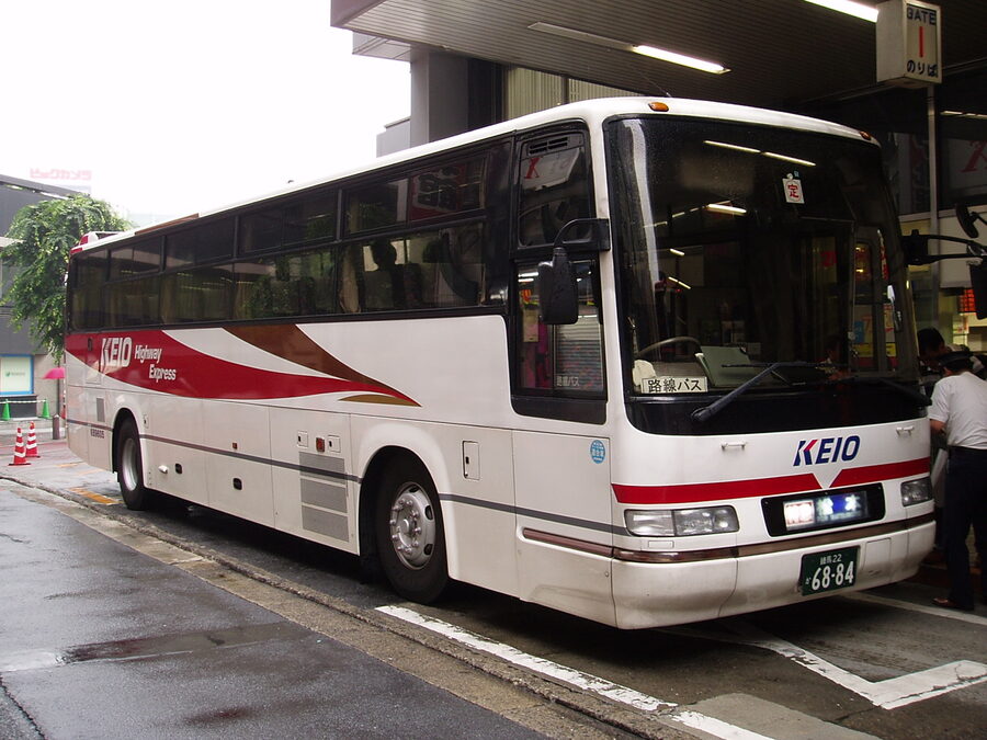 Keio Dentetsu highway bus on Chuo Expressway to Fuji