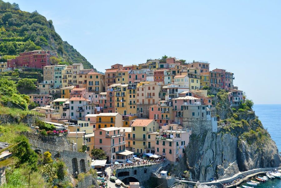 Cinque Terre cliffside village colorful buildings Italy