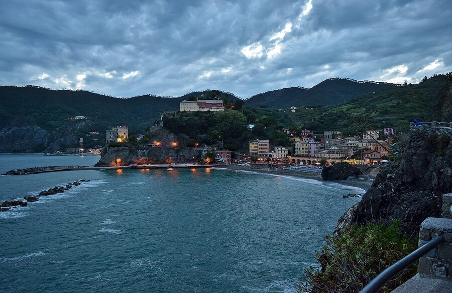 Monterosso al Mare harbour seen from the Blue Trail