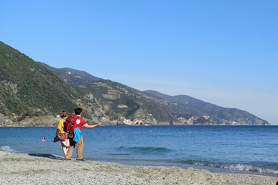 Cinque Terre coastal hiking trail view