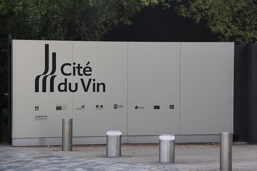 Cite du Vin Bordeaux ground level entry