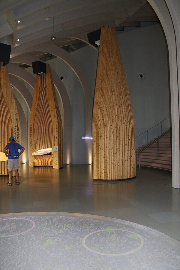 Cite du Vin Bordeaux multimedia exhibit large screen