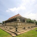 Colombo City Highlights Coach Excursion - Guides and Local Insights – What’s Special?