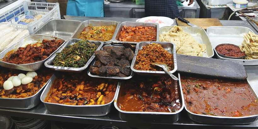 Colombo: Street Food Private Walking Tour with Transfer - What Makes This Tour Special?