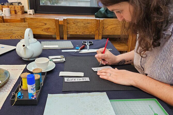 Create a Handmade Traditional Korean Notebook in Insadong - An In-Depth Look at the Korean Notebook Workshop