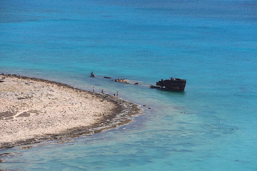 Dimitrios D shipwreck Gramvousa Crete beach