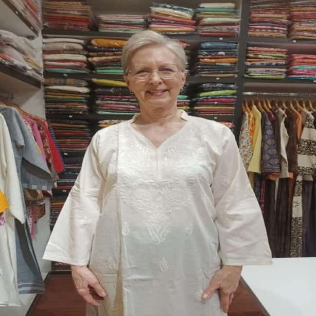 Delhi: Authentic Shoppers Trail Day Tour with Lunch - A Deep Dive Into the Itinerary and Market Highlights