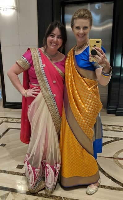 Delhi: Customized Shopping Tour with Female Consultant - What to Expect: A Day of Crafted Exploration