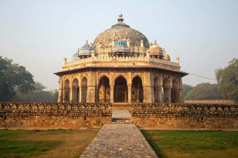 Delhi: Humayuns Tomb & Museum Tour By Private Car - Practical Details and What to Expect