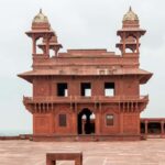 Delhi: Taj Mahal, Agra Fort, and Fatehpur Sikri Day Trip - What Makes This Tour Stand Out