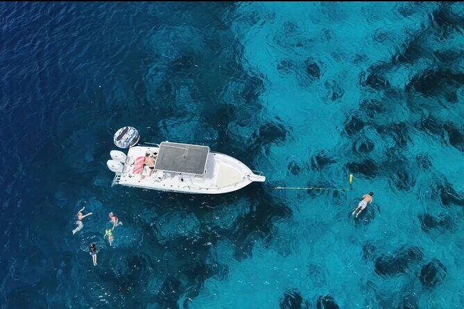 Deluxe Full Day Private Charter Adventure in Bonaire - What’s Included and What’s Not