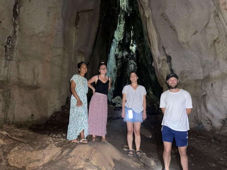 Discover half day country side tours ;cave;salt; pepper farm - Who Is This Tour Best For?