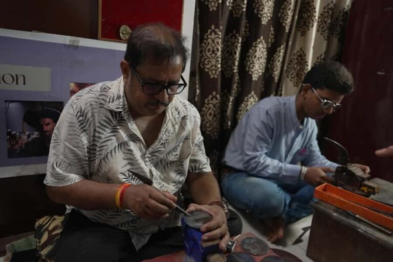 Discover Koftgiri Art in Udaipur with a Master Artisan - What to Expect During the Workshop