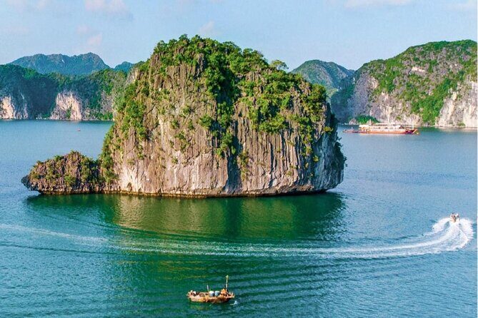 Discover Viet Hai Village by Bike & Kayak in Cat Ba Archipelago - The Itinerary: A Deep Dive