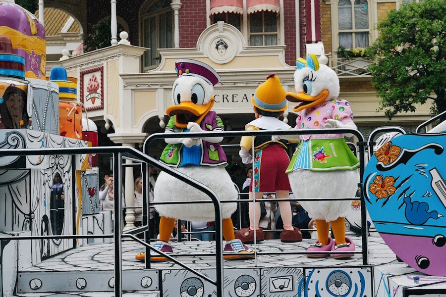 Daytime parade with Disney characters at Disneyland Paris