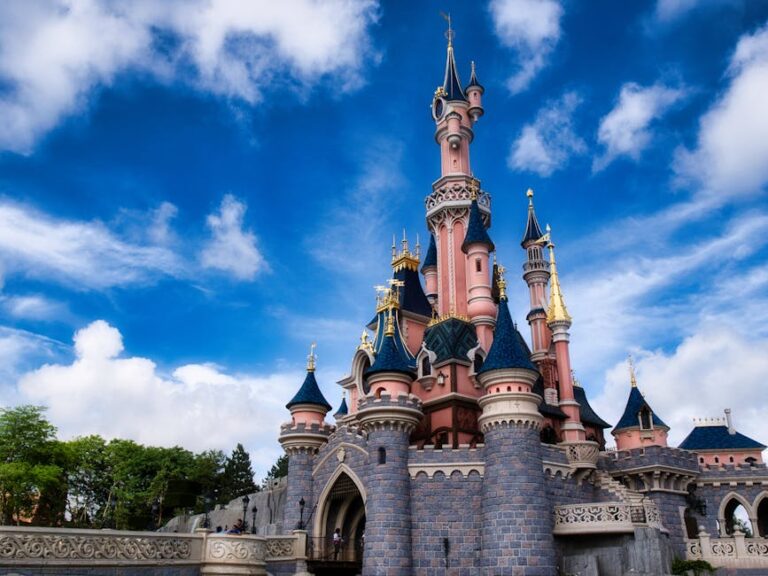 How to Book Disneyland Paris Tickets
