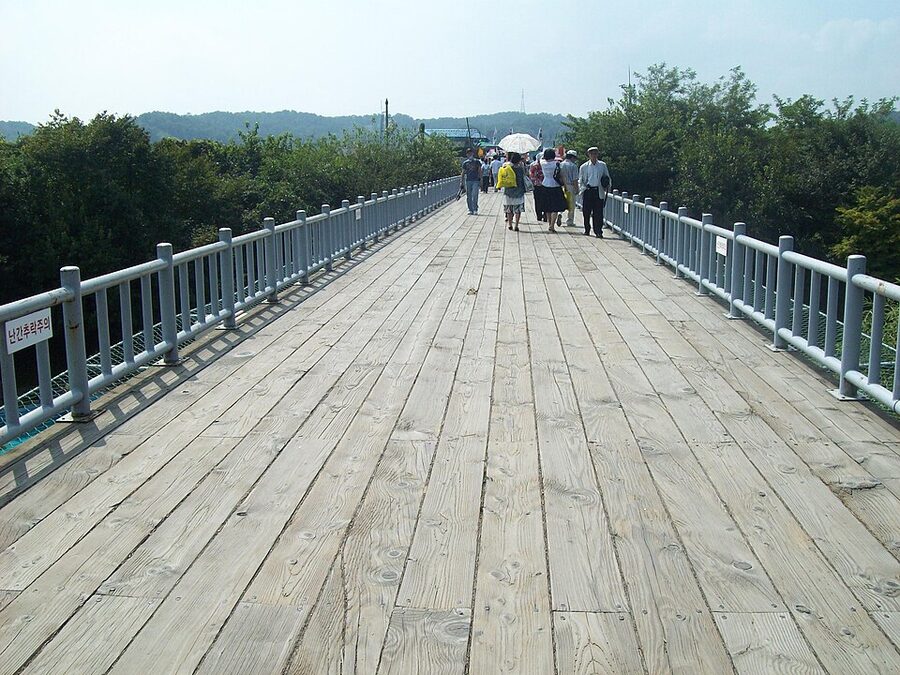 Bridge of Freedom covered in ribbons and flags of reunification