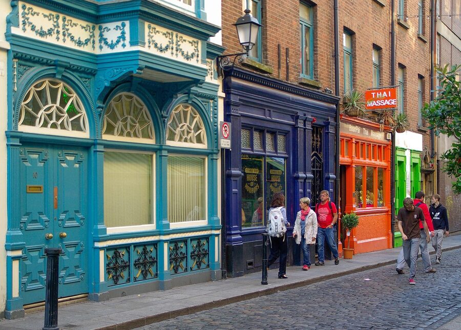 Cobbled street in Temple Bar Dublin morning quiet