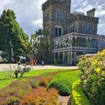 Dunedin and Otago Peninsula Private Tours Up to 4 people - Who Should Consider This Tour?