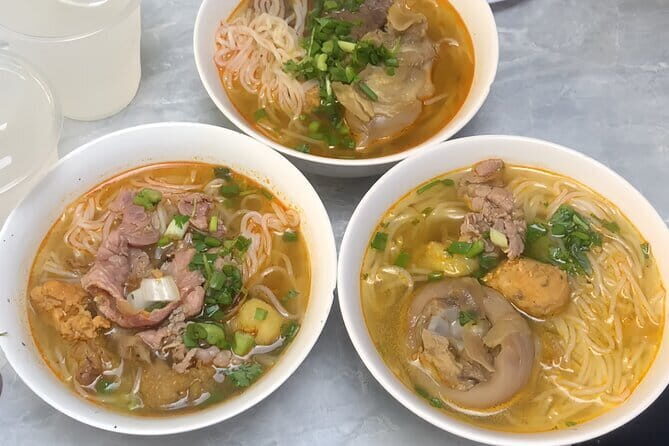 E biking Night Street Food Tour with Local Guide - A Detailed Look at the Hue Night Food Tour