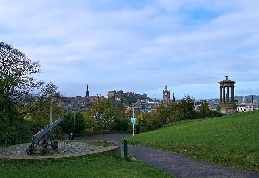 Edinburgh Old Town view