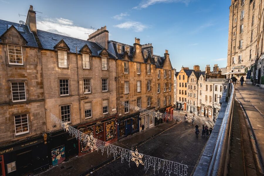 Victoria Street Edinburgh historic Old Town view