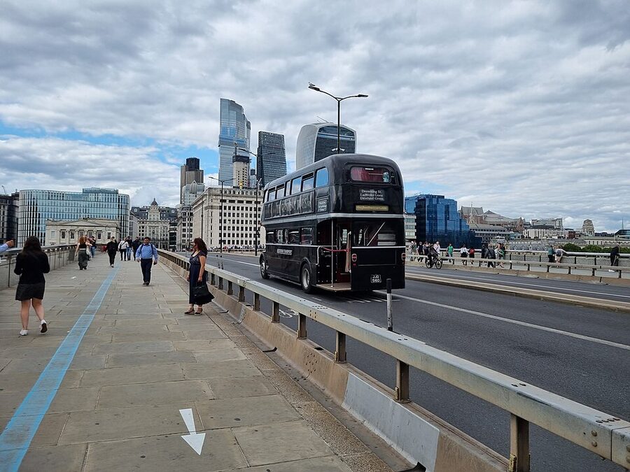 Ghost Bus Tour Routemaster on London Bridge