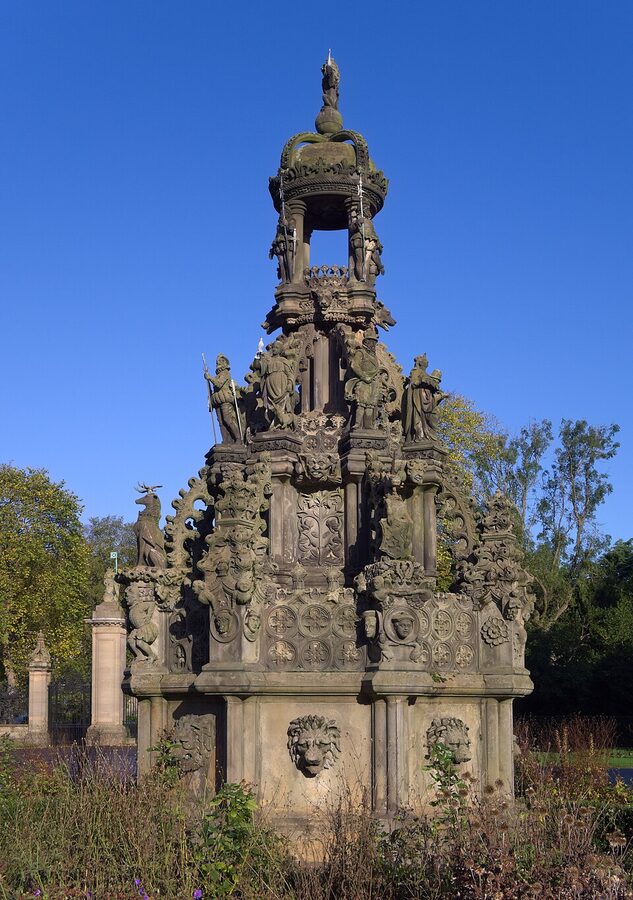 Holyrood Palace fountain in forecourt Edinburgh
