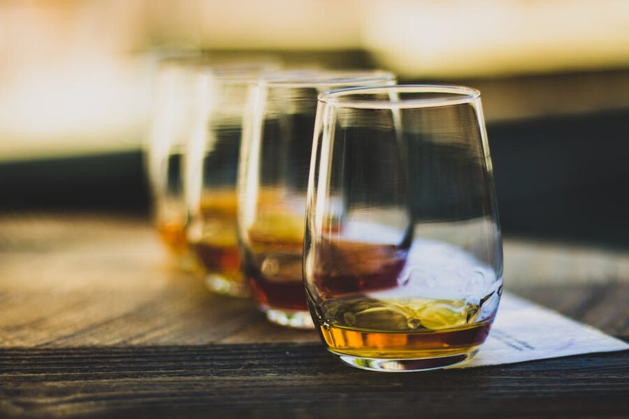 Whisky tasting flight in Edinburgh