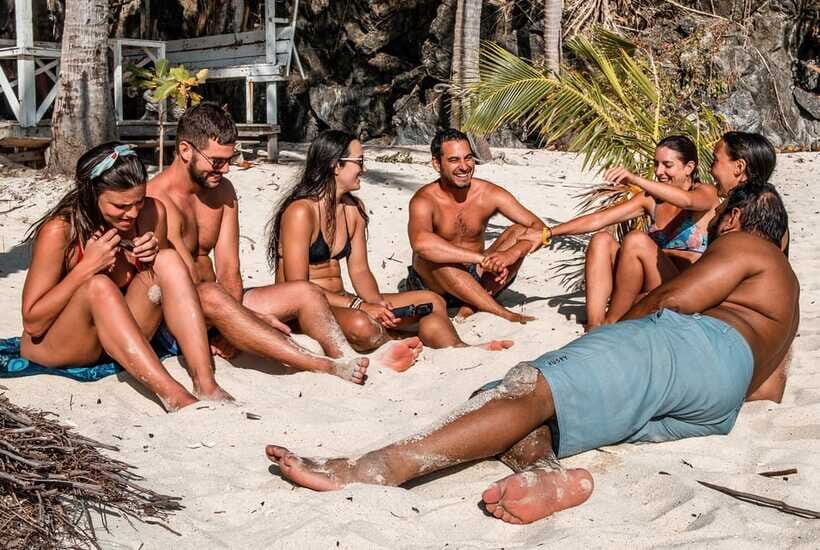 El Nido: Island Hopping Adventure by Haqqy Life - Starting Point: Frendz Hostel El Nido