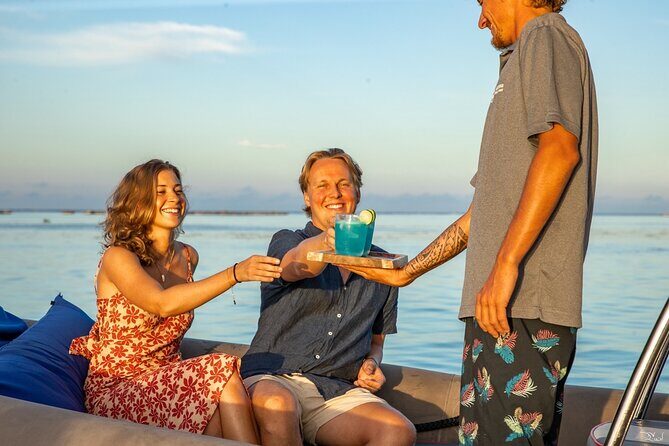 Exclusive sunset excursion in the lagoon Shark rays - Who Is This Tour Best Suited For?