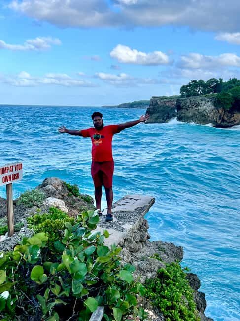 Explore Portlands Beaches,Waterfalls and Mountains - What Makes This Tour Stand Out?