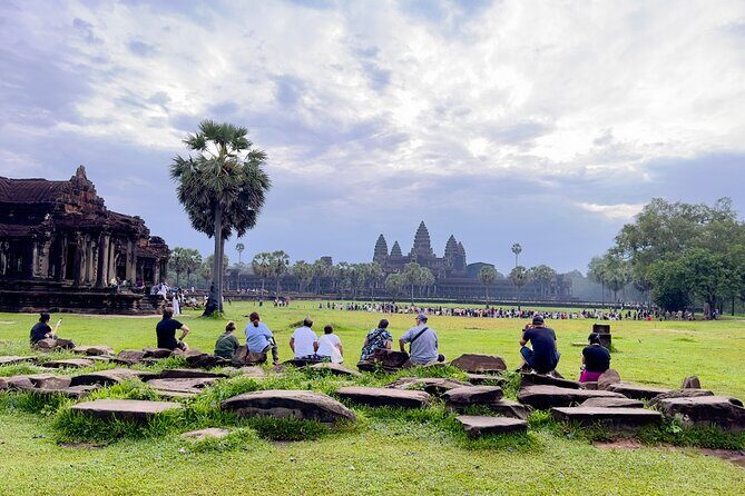 Explore Private Tour in Angkor Wat - What the Tour Includes and What to Keep in Mind