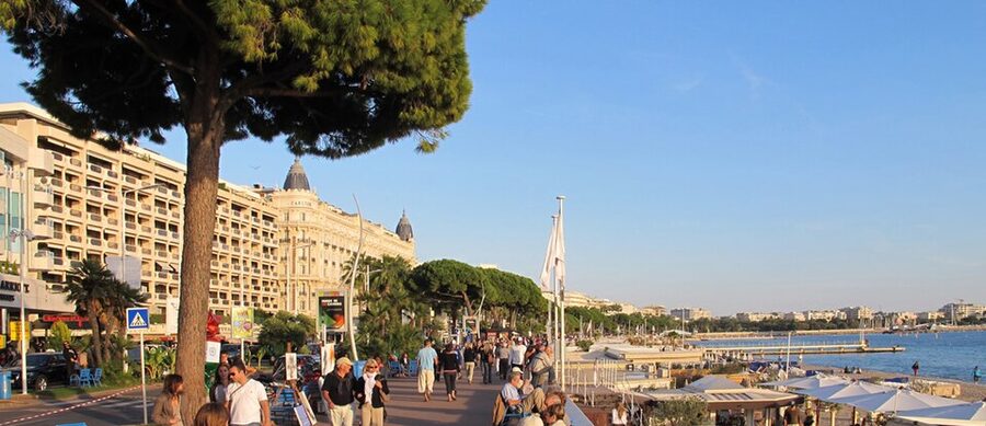 La Croisette boulevard in Cannes