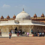 From Delhi: 2 Days Taj Mahal & Agra Tour With Fatehpur Sikri - Why This Tour Offers Great Value