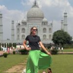 From Delhi Lavish Taj Mahal Tour with Luxury Car & VIP Entry - Practical Details and What to Expect
