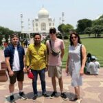 From Delhi: Private Agra & Taj Mahal Tour with 5 * Lunch - The Itinerary in Detail