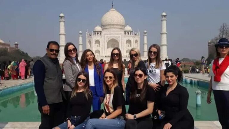 From Delhi: Private, Luxury Taj Mahal tour with Expert guide - What Travelers Say About This Tour