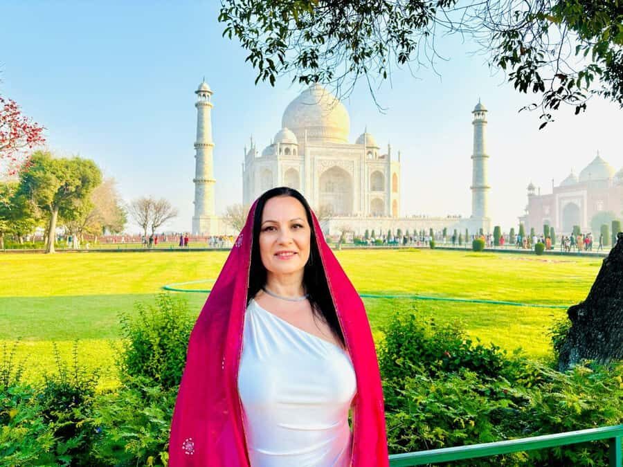 From Delhi: Same Day Taj Mahal Luxury Tour with hotel Pickup - An In-Depth Look at the Tour Experience