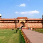 From Delhi : Sunrise Taj Mahal and Agra Tour by Car - The practical side: What makes this tour stand out