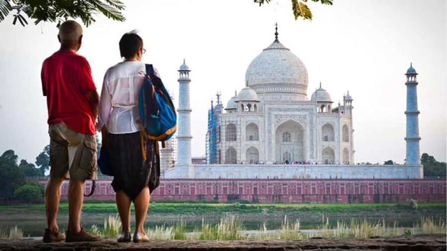 From Delhi: Taj Mahal & Agra Private Day Trip with Transfers - What We Love About This Tour