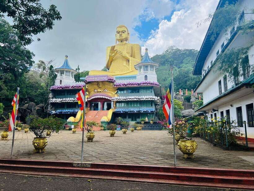 From Kandy: Sigiriya Day Tour with Elephant Safari(group) - What Makes This Tour Stand Out?