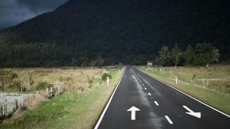 From Queenstown: Scenic One-Way Tour to Franz Josef - Transport & Comfort — What to Expect