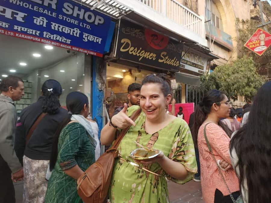 From Spice Box to Jewelry Box: Old Delhi Market Adventure - Exploring the Markets: A Deep Dive